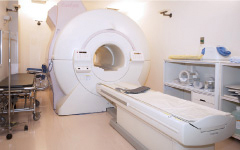 CTやMRIなどを駆使して的確に診断 写真